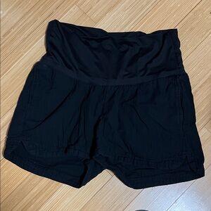 Old Navy Maternity Foldover waist shorts